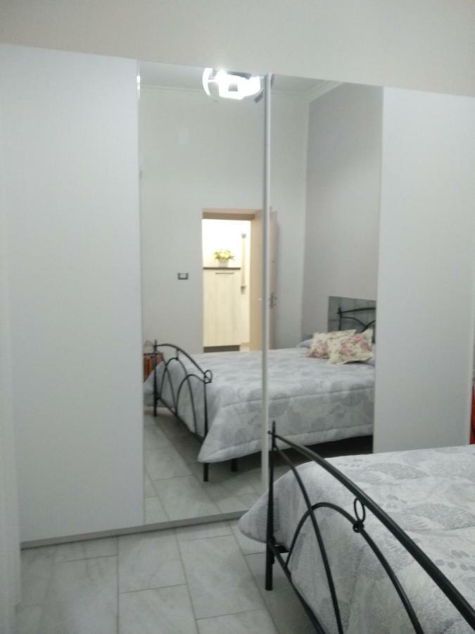 Apartamento Casa al Porto Nápoles Exterior foto